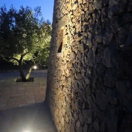 Trullallero Del Salento Σπίτι διακοπών Racale