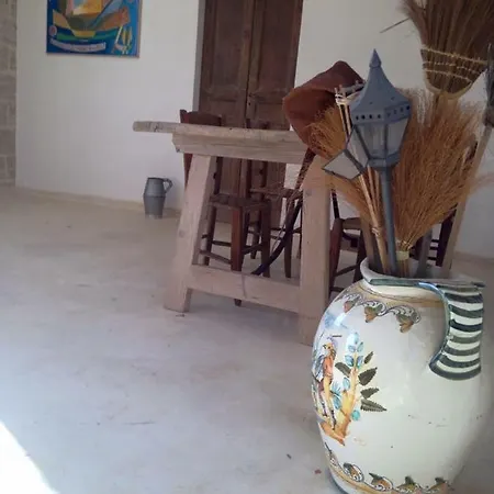 Trullallero Del Salento 度假居 拉卡里
